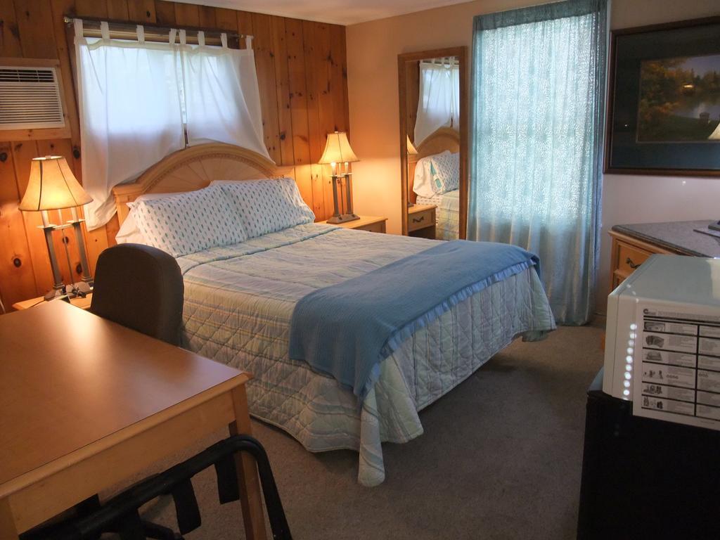 Motel Hills Motor Court & Marina Alexandria Bay Exterior foto