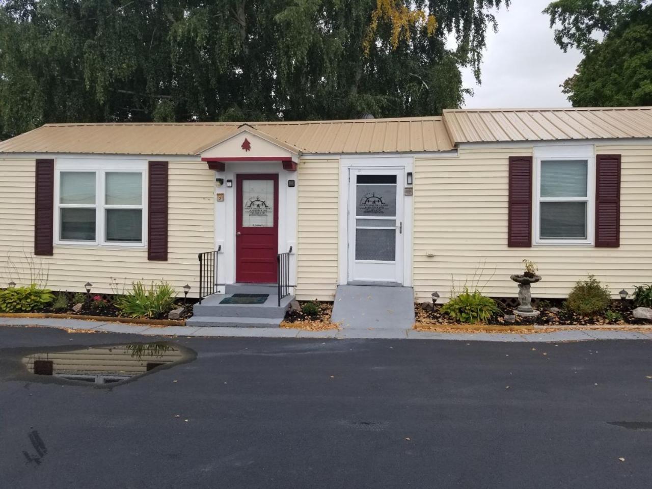 Motel Hills Motor Court & Marina Alexandria Bay Exterior foto