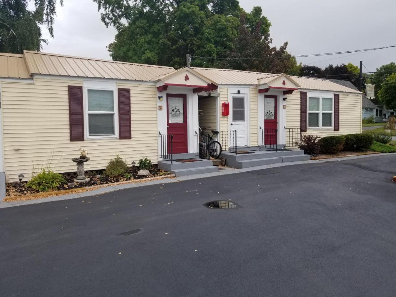 Motel Hills Motor Court & Marina Alexandria Bay Exterior foto