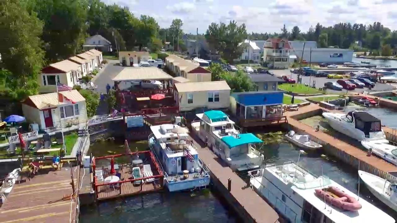 Motel Hills Motor Court & Marina Alexandria Bay Exterior foto